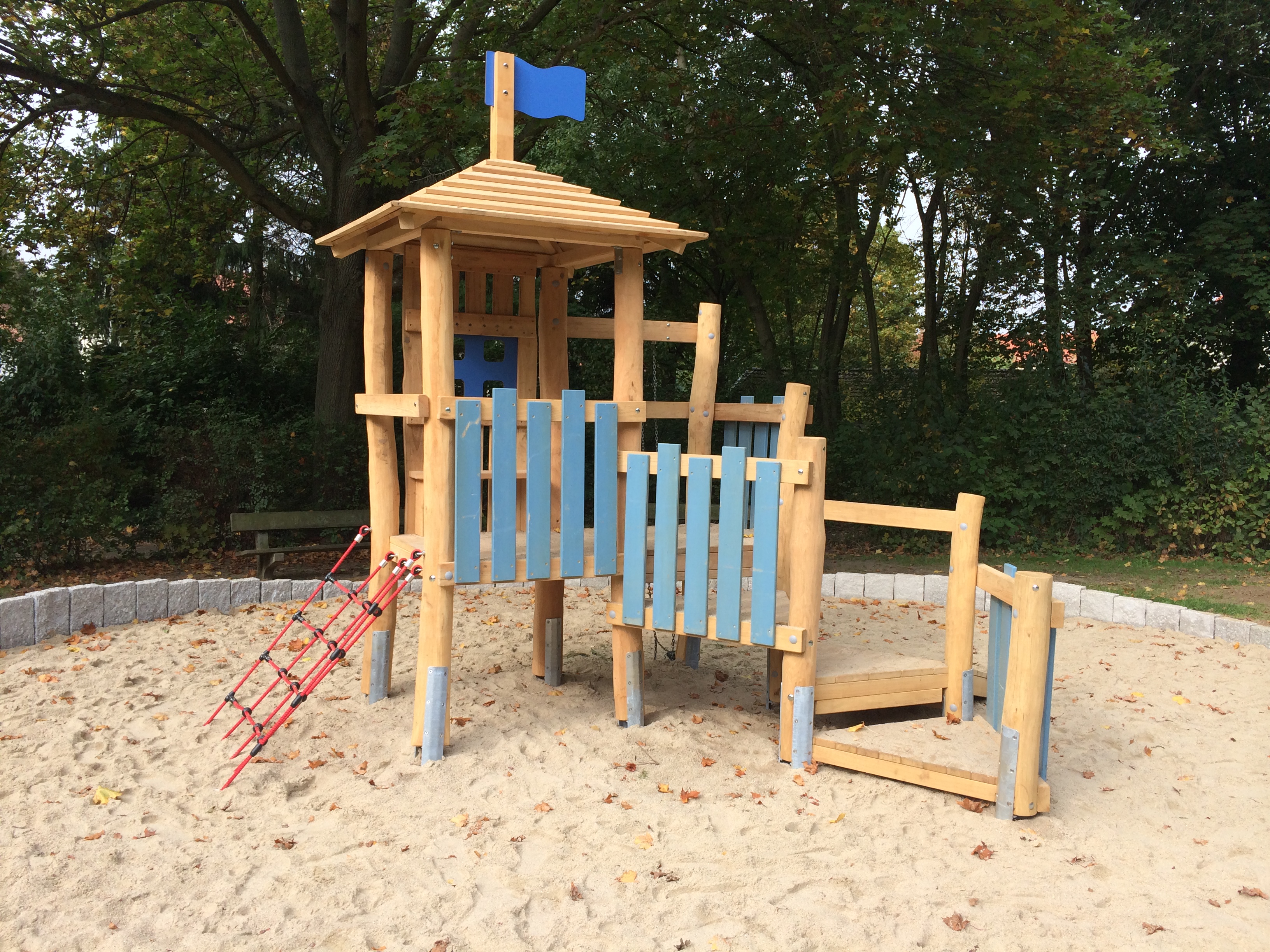 Spielburg "Kleine Strolche"